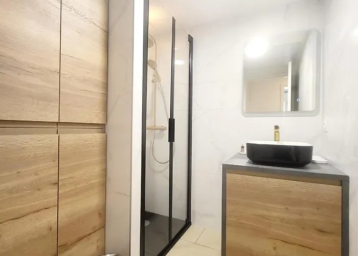 Apartment T2 Sur Le Port De Plaisance De